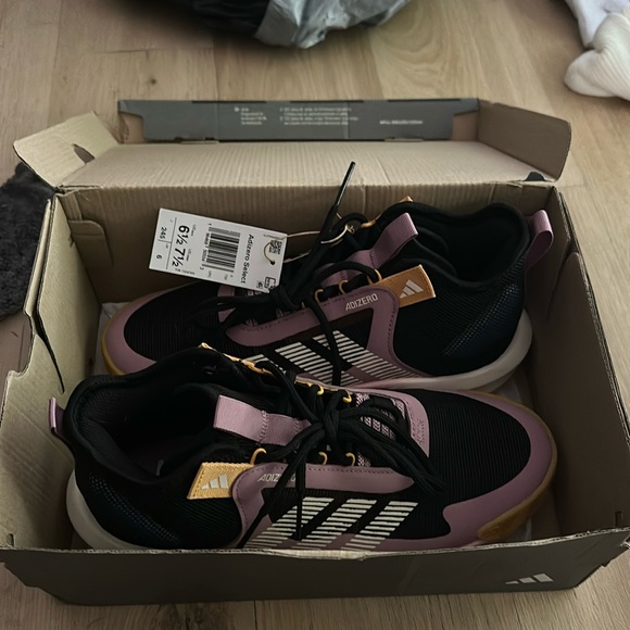 Adidas Adizero Select Basketball Shoes - Picture 2 of 7